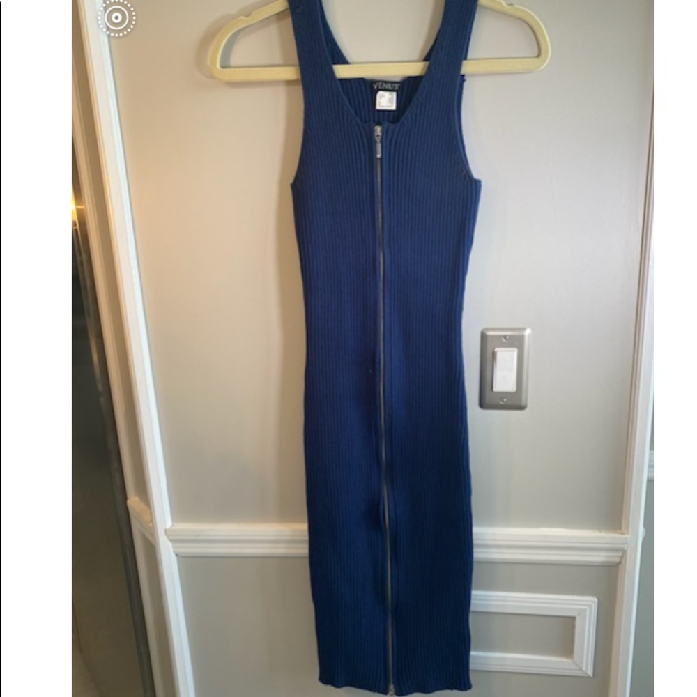 Venus dress